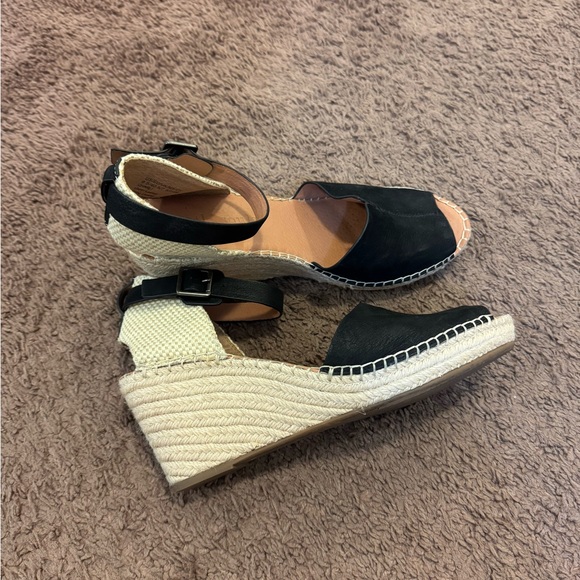 Gentle Souls Charli X Band Wedge Leather Sandals Shoes Black Espadrille 9.5 $179 - Picture 2 of 8